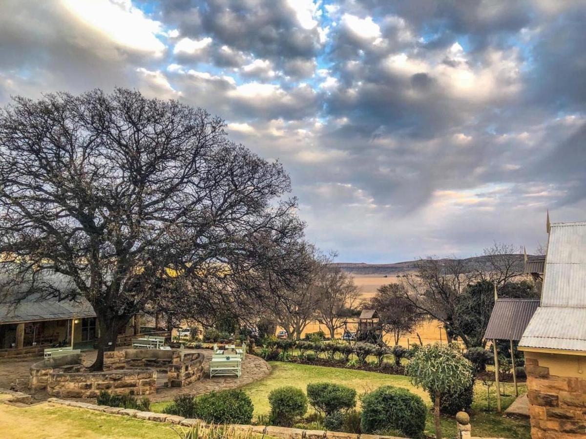 Imla Guest Farm Hotel Ficksburg Kültér fotó